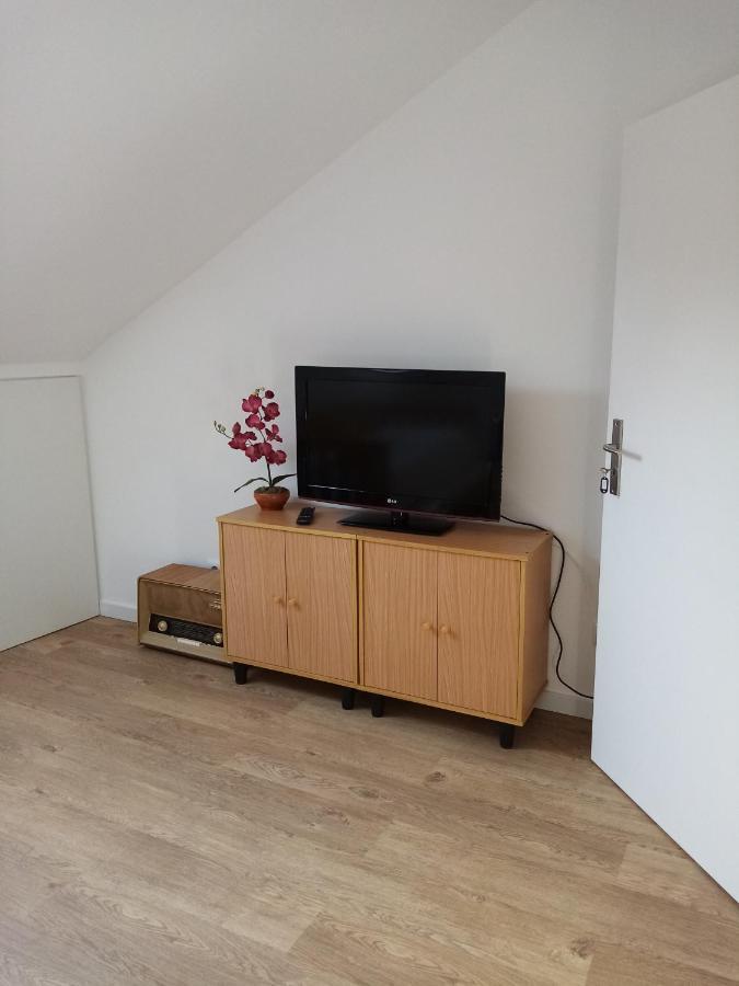 Ponta Delgada Upstairs Home מראה חיצוני תמונה